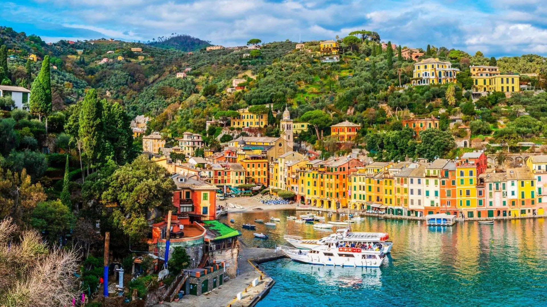 Piazza Colombo House Historic Center - Happy Rentals Genoa Apartment